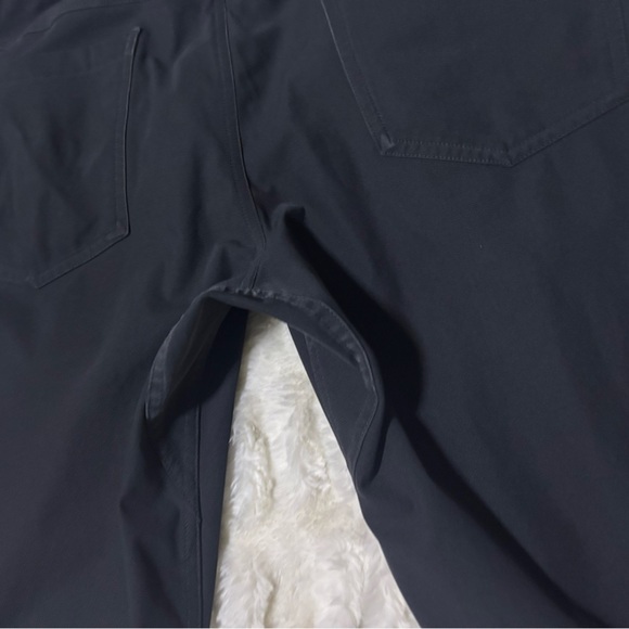 LULULEMON ATHLETICA Men’s ABC Skinny-Fit 5 pocket Pants - Picture 11 of 15